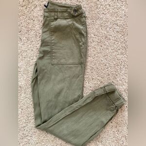 Nicole Miller Army Trouser Pants w/ jogger legs run big like 4-6